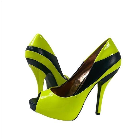 BCBG Generation 9.5 B neon and black platform heels cushioned - Picture 1 of 6